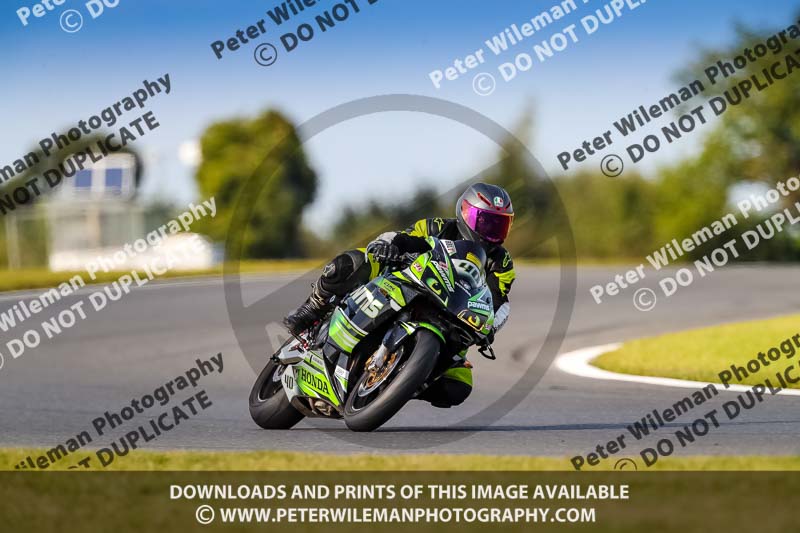 enduro digital images;event digital images;eventdigitalimages;no limits trackdays;peter wileman photography;racing digital images;snetterton;snetterton no limits trackday;snetterton photographs;snetterton trackday photographs;trackday digital images;trackday photos